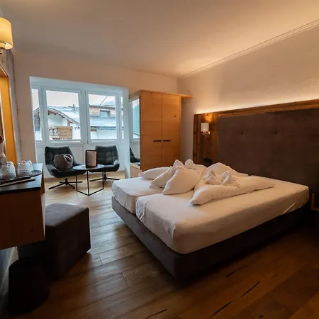 מלון Alpenhotel Regina