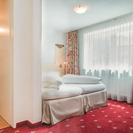 Alpenhotel Regina Hotel Nauders