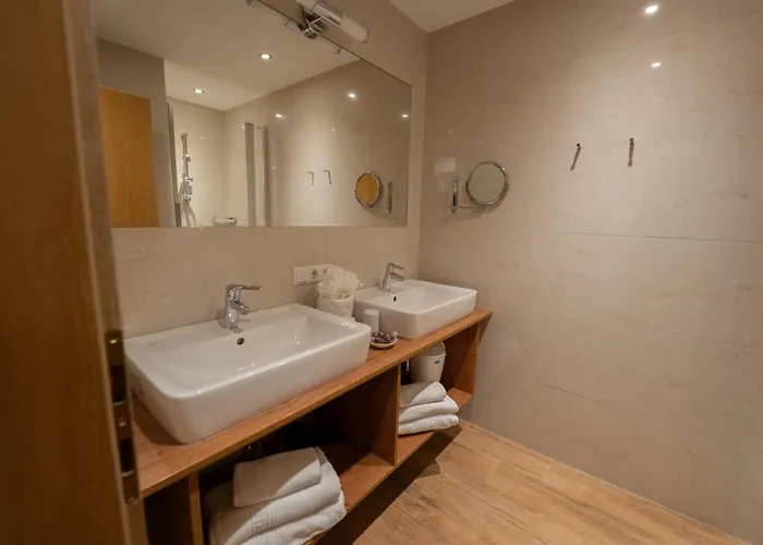 Alpenhotel Regina 4* Nauders