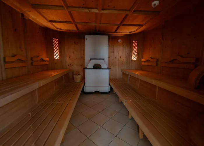 Alpenhotel Regina Hotel Nauders