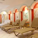 Alpenhotel Regina Hotel 4*