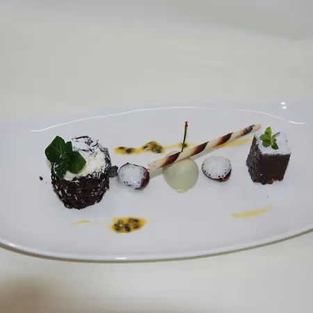 Alpenhotel Regina נאודרס