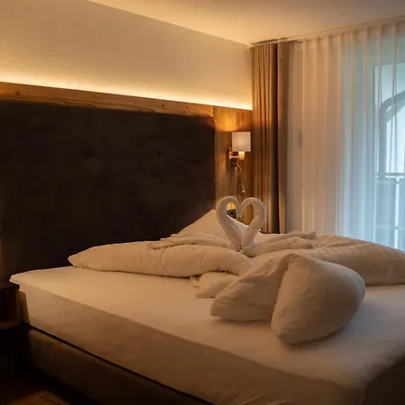 Alpenhotel Regina מלון נאודרס