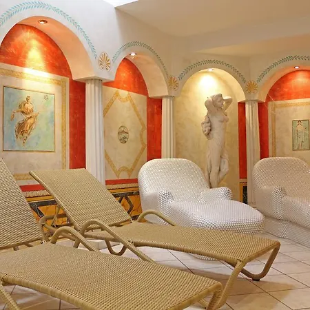 מלון Alpenhotel Regina נאודרס