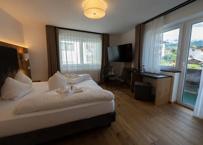 Alpenhotel Regina Hotel 4*