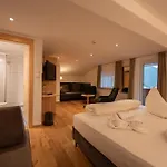 Alpenhotel Regina Hotel Nauders