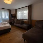 Alpenhotel Regina Hotel Nauders